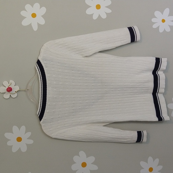 Charlotte Russe White & Navy Preppy Sailor Cotton Button-Down Pocket Cardigan - Picture 2 of 10